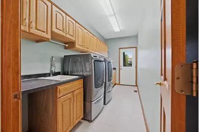 23401 Lucas Road, Dekalb, IL 60115 - Photo 31