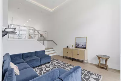 6227 D S Ellis Avenue, Chicago, IL 60637 - Photo 3