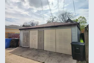 7403 S Dante Avenue, Chicago, IL 60619 - Photo 17