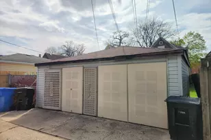 7403 S Dante Ave, Chicago, IL 60619 - Photo 17