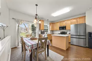 2826 Peachtree Cir, Aurora, IL 60502 - Photo 5