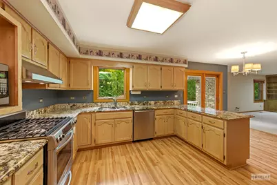 2340 Ridgewood Road, Lisle, IL 60532 - Photo 11