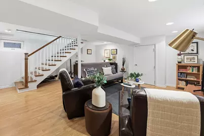 1429 W Huron Street, Chicago, IL 60642 - Photo 17