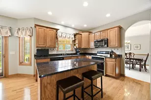 5121 Tall Oaks Dr, Ringwood, IL 60072 - Photo 5
