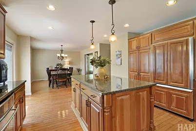 1090 Winding Glen Court, Carol Stream, IL 60188 - Photo 11