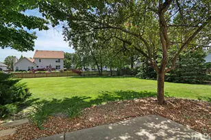 1090 Winding Glen Ct, Carol Stream, IL 60188 - Photo 37