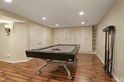 1090 Winding Glen Court, Carol Stream, IL 60188 - Photo 33