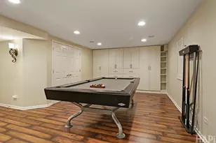 1090 Winding Glen Ct, Carol Stream, IL 60188 - Photo 33