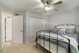 1090 Winding Glen Ct, Carol Stream, IL 60188 - Photo 17