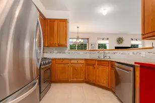 429 Merlot Ct, Oswego, IL 60543 - Photo 3