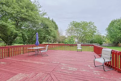 9012 Swanson Road, Lake in the Hills, IL 60156 - Photo 21