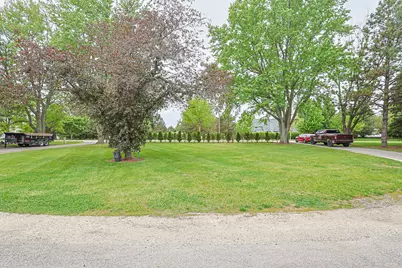 9012 Swanson Road, Lake in the Hills, IL 60156 - Photo 23