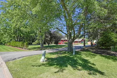 9012 Swanson Road, Lake in the Hills, IL 60156 - Photo 7