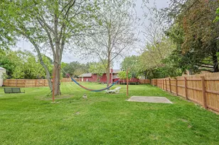 9012 Swanson Rd, Lake in the Hills, IL 60156 - Photo 19