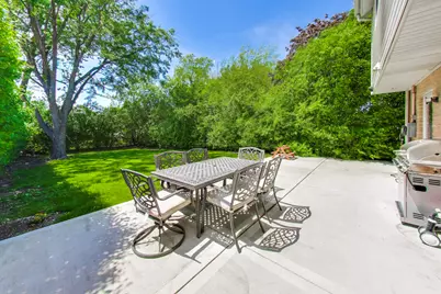 9448 N Oak Avenue, Des Plaines, IL 60016 - Photo 39