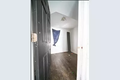 8942 S Baltimore Avenue, Chicago, IL 60617 - Photo 5