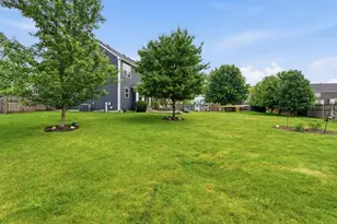 911 Millard Ct, Joliet, IL 60431 - Photo 19