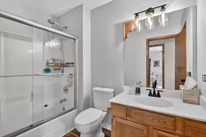 100 Village Creek Drive, Lake in the Hills, IL 60156 - Photo 25