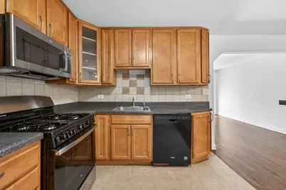 706 Marilyn Avenue #204, Glendale Heights, IL 60139 - Photo 7