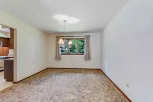 1008 Lark Ln, Shorewood, IL 60404 - Photo 5