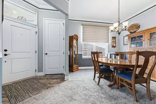 3871 Crooked Creek Dr, Elgin, IL 60124 - Photo 3