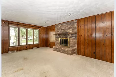 740 Hickory Drive, Geneseo, IL 61254 - Photo 9