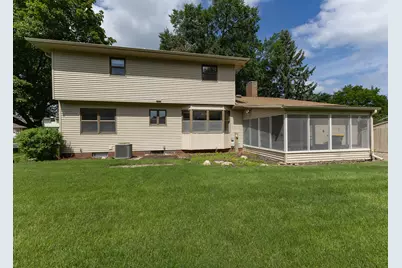 740 Hickory Drive, Geneseo, IL 61254 - Photo 5