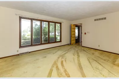 740 Hickory Drive, Geneseo, IL 61254 - Photo 11