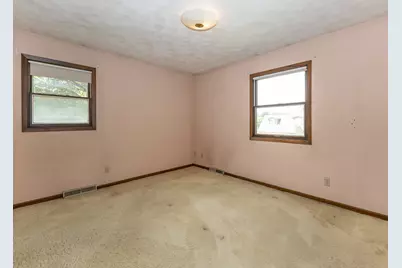 740 Hickory Drive, Geneseo, IL 61254 - Photo 19