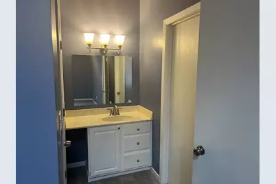 1846 Kerrybrook Court #1846, Sycamore, IL 60178 - Photo 9
