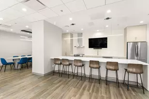 222 N Columbus Dr, Chicago, IL 60601 - Photo 9