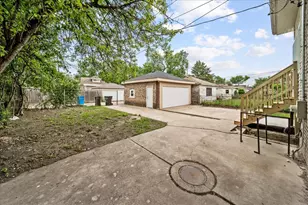 8525 S Hermitage Ave, Chicago, IL 60620 - Photo 31