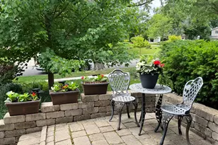 912 Valencia Dr, Shorewood, IL 60404 - Photo 5