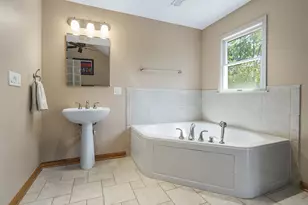 912 Valencia Dr, Shorewood, IL 60404 - Photo 15