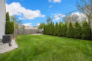 702 Windsor Ln, Romeoville, IL 60446 - Photo 5
