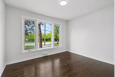835 S Addison Avenue, Villa Park, IL 60181 - Photo 7