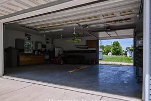 561 W Grant St, Saint Anne, IL 60964 - Photo 23