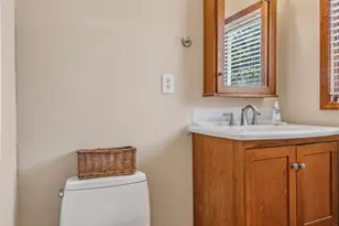 561 W Grant St, Saint Anne, IL 60964 - Photo 13