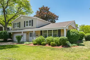 1502 S Harvard Ave, Arlington Heights, IL 60005 - Photo 1
