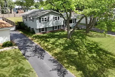631 Pierce Court, Grayslake, IL 60030 - Photo 7