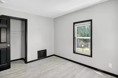 1231 N Main Street, Rockford, IL 61103 - Photo 15