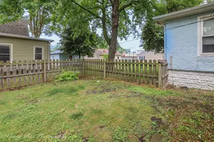 131 S 7th St, Dekalb, IL 60115 - Photo 43