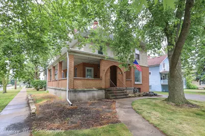 131 S 7th Street, Dekalb, IL 60115 - Photo 1