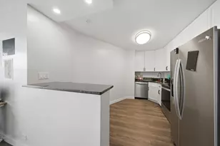 2626 N Lakeview Ave, Chicago, IL 60614 - Photo 7