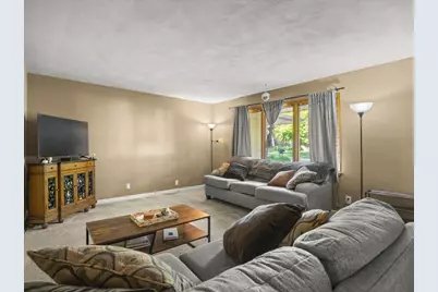 131 Dawn Avenue, Rockford, IL 61107 - Photo 3