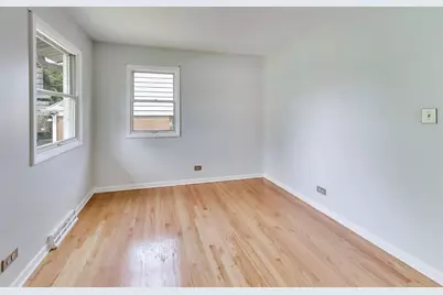 5455 S Catherine Avenue, Countryside, IL 60525 - Photo 17
