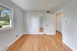 5455 S Catherine Ave, Countryside, IL 60525 - Photo 19