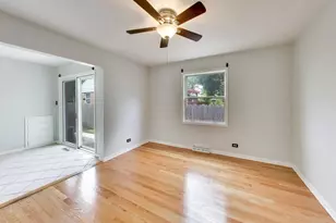 5455 S Catherine Ave, Countryside, IL 60525 - Photo 9