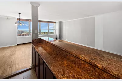 655 W Irving Park Road #3608, Chicago, IL 60613 - Photo 7