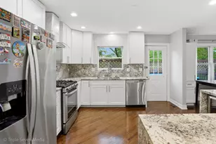 2109 Hitching Post Ln, Schaumburg, IL 60194 - Photo 11